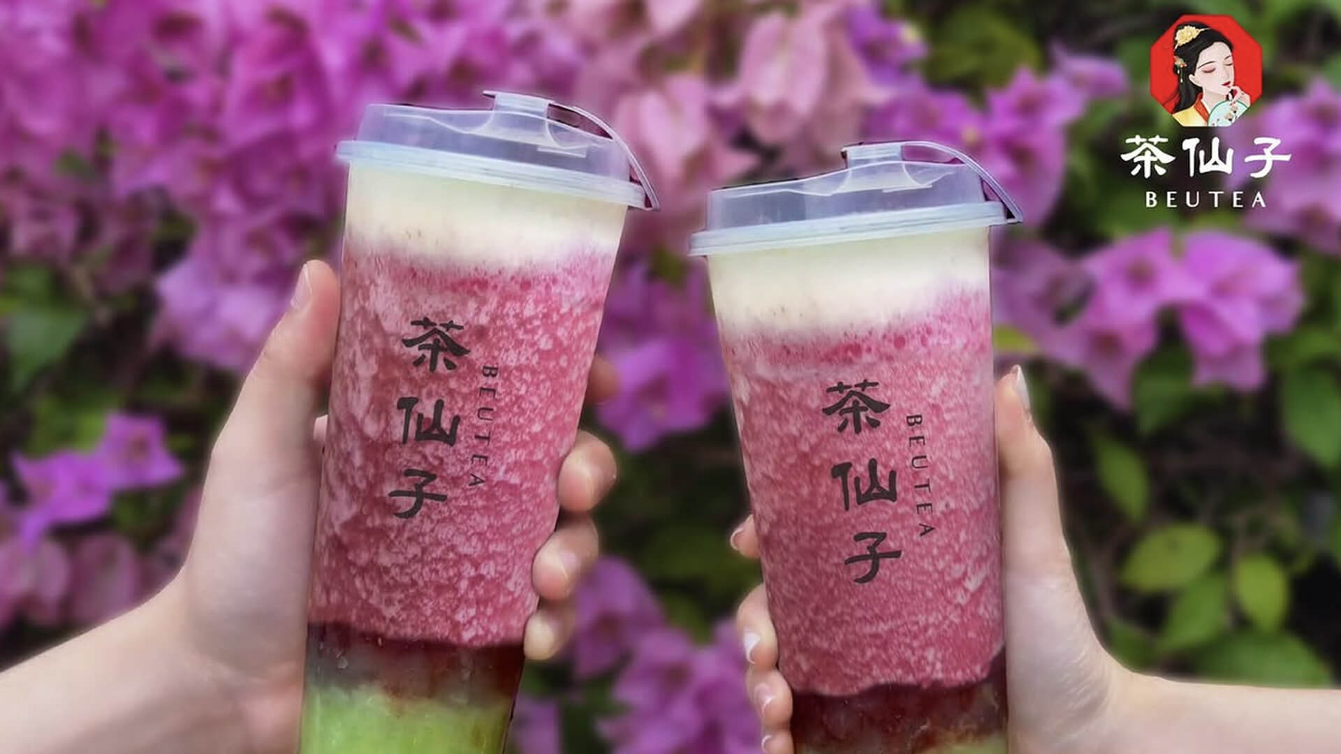 21 April 2023 — Signature Fresh Fruit Tea Launch